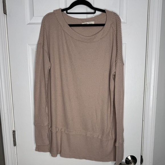 Free People We The Free Women's North Shore Thermal Tunic Top
Size Small Tan - Picture 4 of 10